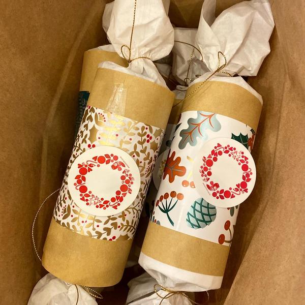 Do It Yourself Christmas Crackers . Do It Yourself Making Christmas Crackers Rnz