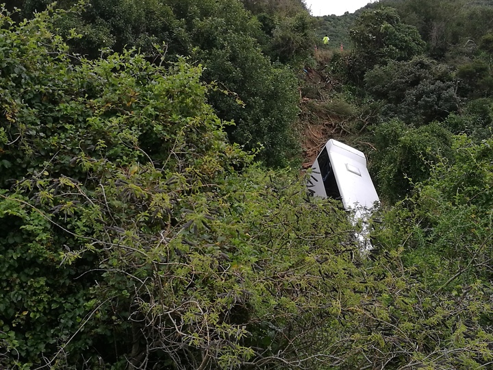 The fallen bus near Akaroa.
