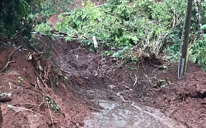 A massive landslide at Malota cuts off access to the western end of the island and downed powerlines and telephone line