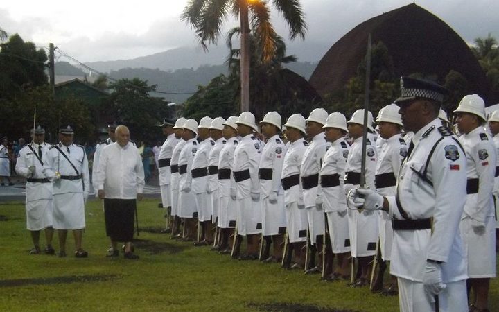 Samoa's Head of State Tui Atua Tupua Tamasese Efi inspecting the Police Guard of Honour