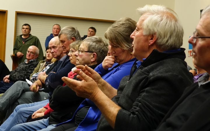 Stewart Island locals express frustration at the meeting.