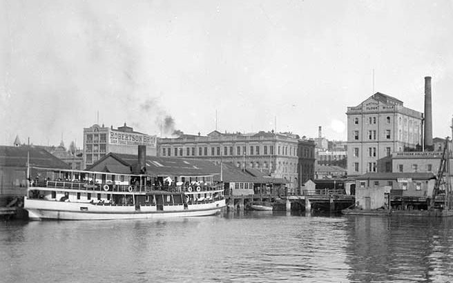 The Kestrel in 1913 in Auckland harbour.
