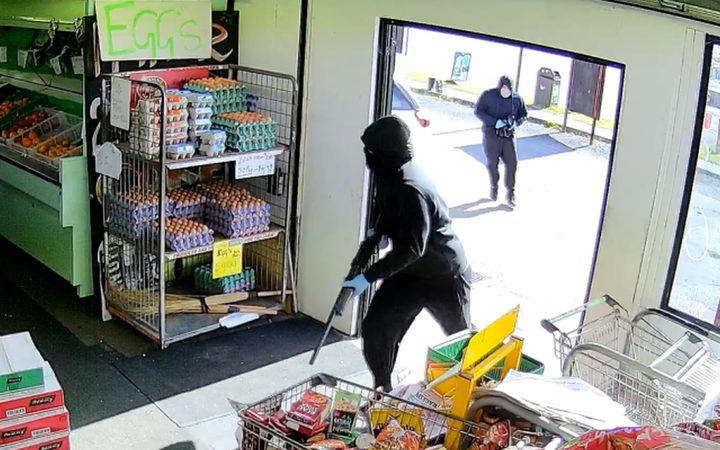 CCTV footage of the Ezi Park Superette robbery in Hamilton this morning. 