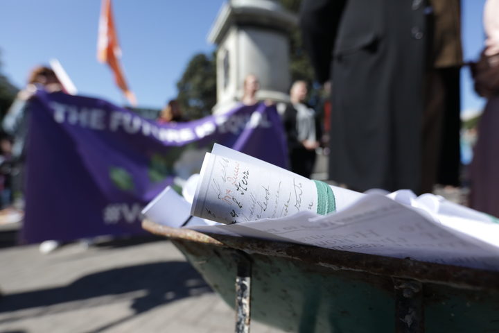 The Council of Trade Unions Te Kauae Kaimahi staged a re-enactment of the presentation of the Women's Suffrage petition of 1893 to Parliament.

