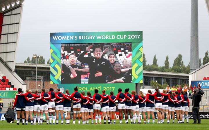 Team USA watching the Black Ferns haka at the 2017 WRWC semi-final