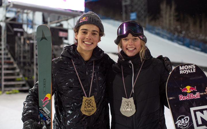 Nico Porteous & Zoi Sadowski Synnott with their X Games medals in Aspen