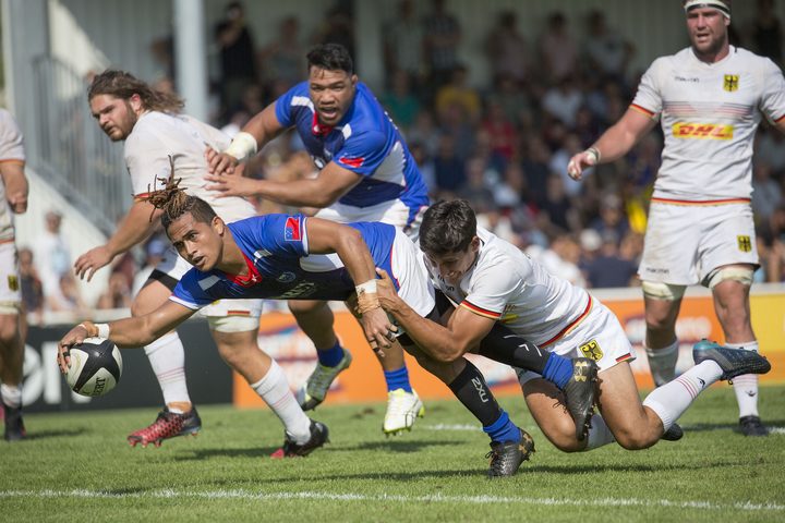 Melani Matavao scores a try for Manu Samoa during their 2019 Rugby World Cup qualifying win vs Germany.