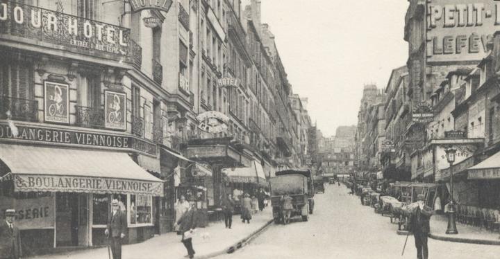 Montmartre in 1925