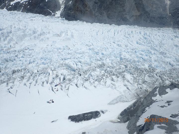 Overview of 2015 Fox Glacier helicopter crash site