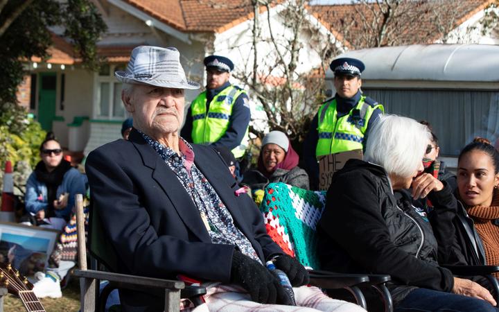 Joe Hawke - who led the occupation at Bastion Point - at the Ihumātao protest.