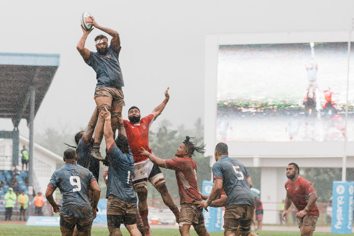 Manu Samoa beat Tonga 25-17 in trying conditions at Apia Park.