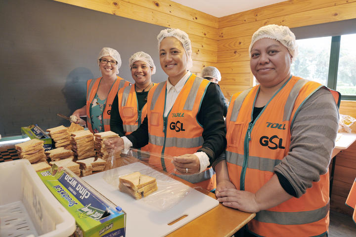 L to R Cherith Evans (Manager), Sister Tunna (Volunteer), Kiri Allan (Labour MP), Alena Swannell (Volunter Coordinator).