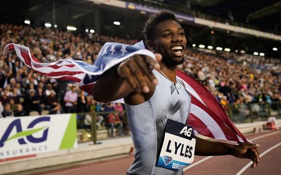 US Noah Lyles celebrates after winning in the Men's 200m race during the IAAF Diamond League competition on September 6, 2019 in Brussels. (Photo by Kenzo TRIBOUILLARD / AFP)