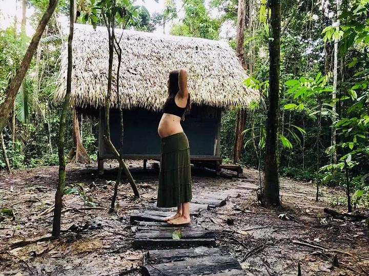 NZ midwife helps woman give birth in remote area of Amazon Jungle |