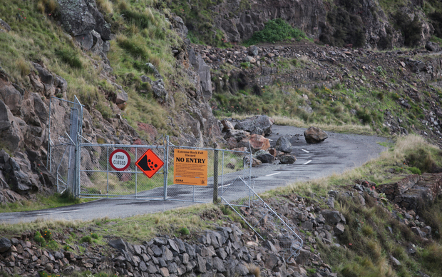 230414. Photo Diego Opatowski / RNZ. Christchurch Road closed sign. Rock fall hazard. Summit Road