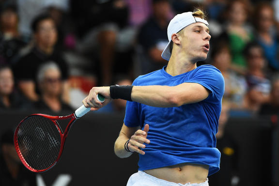 2020年1月15日、ASB Classic MensでVasek Pospisilとの絶食試合中にDenis Shapovalov。