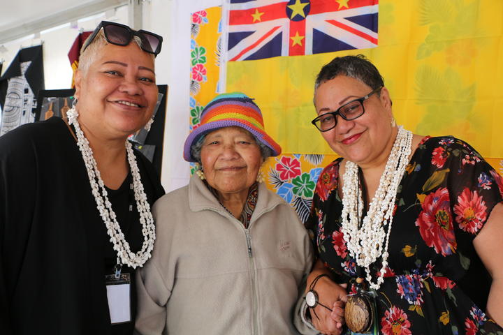 Niuean sisters Maria Solouota (Left) and Tonie Ikivihi (Right) with mum Margaret are urging more community groups to get involved in the Wellington Pasifika Festival. 23 January 2021