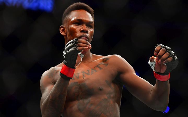 Israel Adesanya Ufc / 3 Bl80kfn Jr M / Адесанья исраэль / adesanya israel.