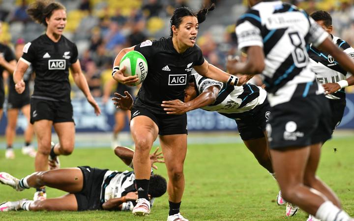 Black Ferns Sevens player Stacey Fluhler in action against Fiji on day one of the Oceania Sevens in Townsville on Friday, June 25 2021.