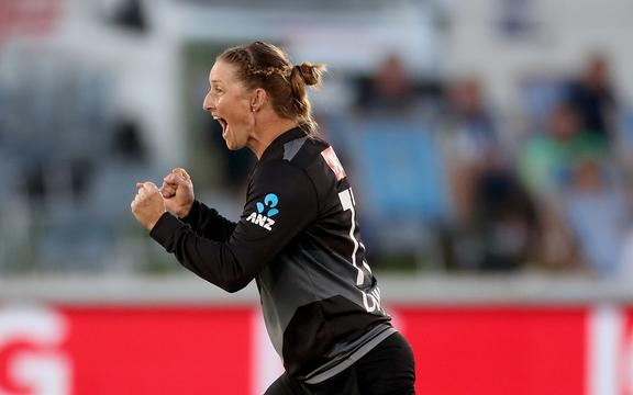 Sophie Devine of New Zealand celebrates