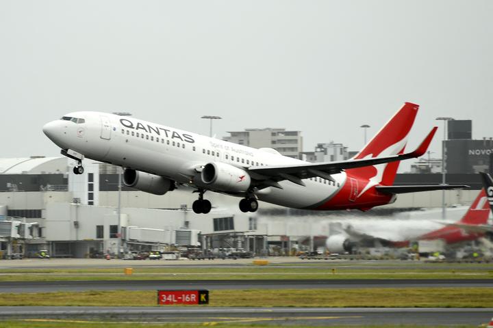 Podróżuj chaos trzeci dzień z rzędu na lotnisku w Sydney
