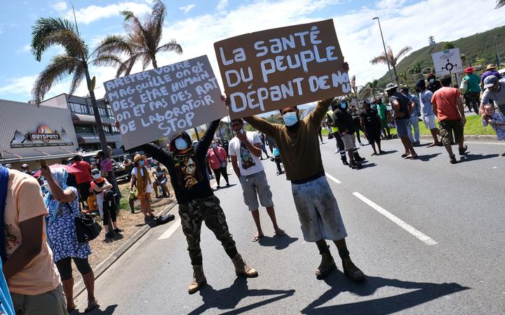 Nouvelle-Calédonie, Nouméa.  Une manifestation contre la vaccination obligatoire contre le COVID-19 et contre le pass sanitaire