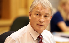 Phil Goff at the select committee considering new anti-terrorism legislation.
