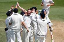 
Mark Craig and the team celebrate the wicket of Rangana Herath. Fifth day, second test, ANZ Cricket Test series, New Zealand Black Caps v Sri Lanka, 07 January 2015, Basin Reserve, Wellington, New Zealand. 