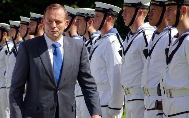 Tony Abbott is officially welcomed at Government House in Auckland.