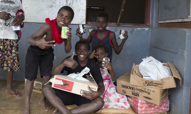 Food aid gets to Vanuatu victims of Cyclone Pam