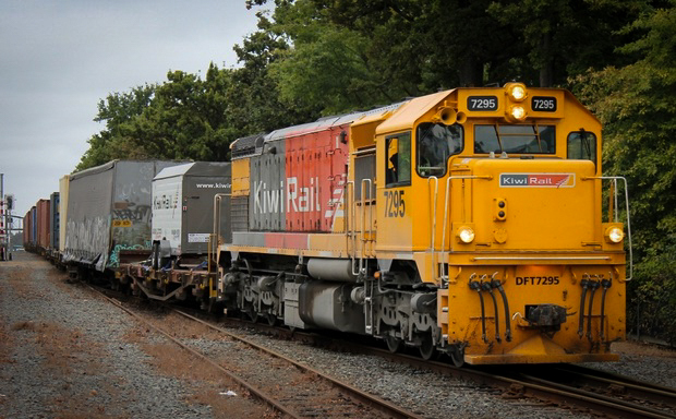 The Treasury recommended the Government fund KiwiRail for one more year while undertaking a comprehensive study to look at closing the rail company.
