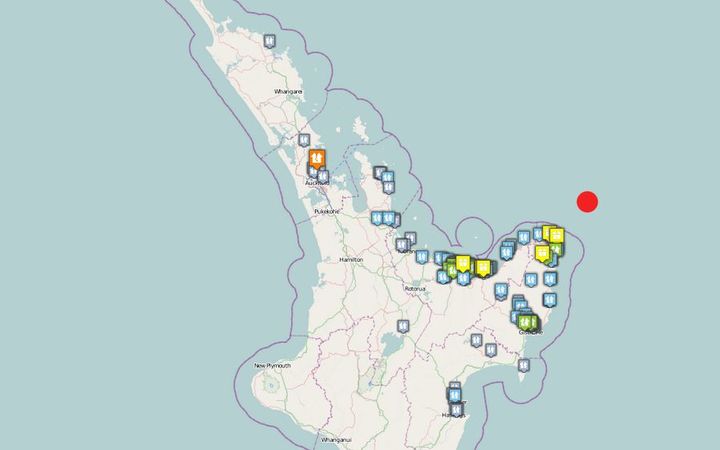 The quake was centred 75km out to sea. off Te Araroa.