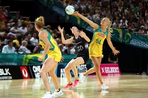 New Zealand's  Katrina Grant and Australia's Gretel Tipett contest the ball in 2016 Constellation Cup test