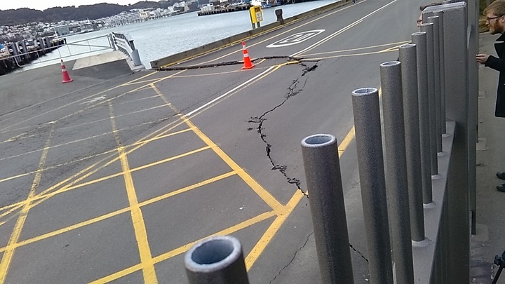 Damage to Wellington port from earthquake 