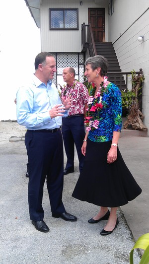John Key and Sally Jewell at their meeting in Majuro.