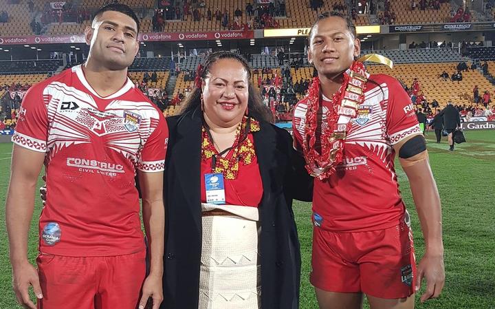 'Alisi Tatafu with Daniel Tupou & Sitili Tupouniua Jnr