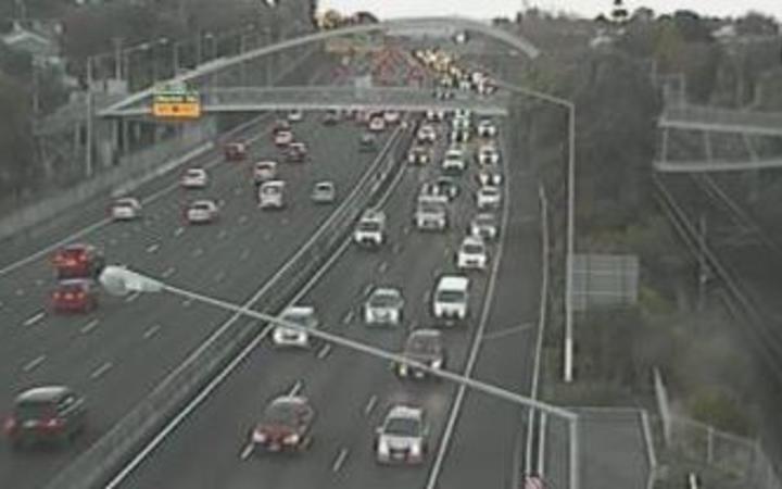 Traffic is starting to build on Auckland's Southern Motorway as students return to school and workers return to offices.