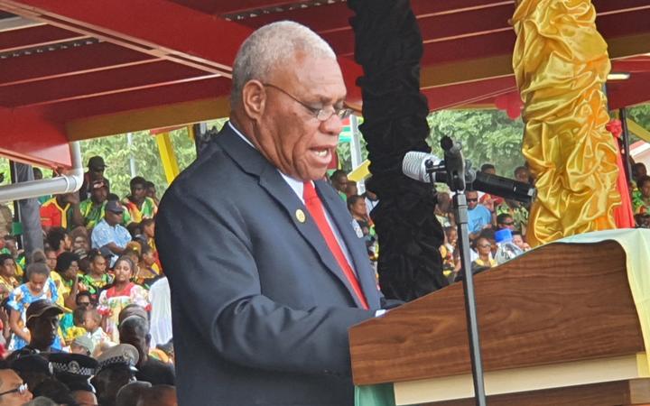 Vanuatu PM Bob Loughman