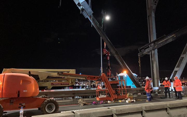 Repair work carried out on the Auckland Harbour Bridge overnight on Tuesday/Wednesday.