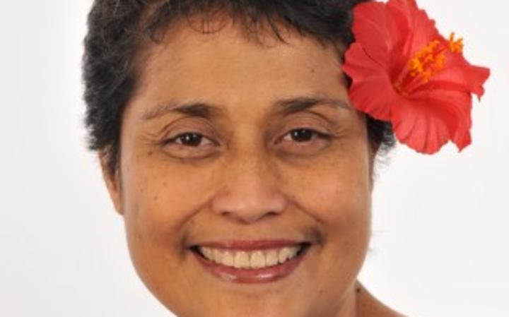 Faumuina Professor Fa'afetai is the recipient of a Queen's Medal for services to Pacific health and tertiary education.