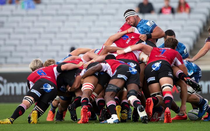 Blues scrum in action against the Lions during the Super Rugby match 2020.