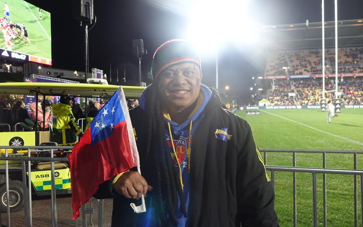 Faleaupu Faalavaau supporting all the teams on the night.