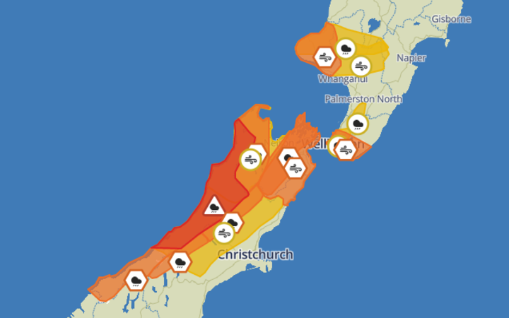 MetService has issued a 'red warning' for heavy rain from Fox Glacier north to Buller.