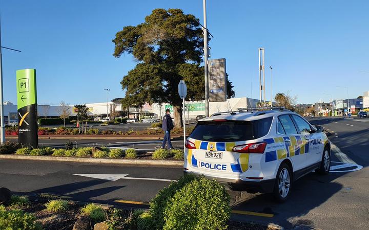 Police at LynnMall, New Lynn, Auckland - 4 September 2021