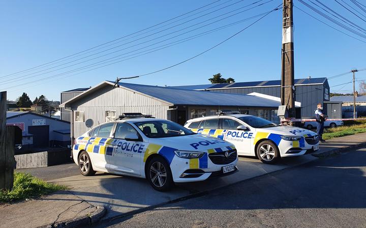 Police on guard at Masjid-E-Bilal mosque in Glen Eden, west Auckland - 4 September 2021