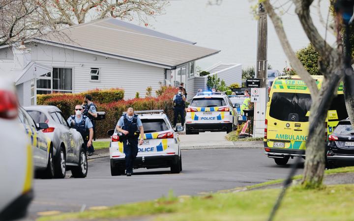 One person in possession of a firearm has been shot by police and is in a serious condition after a chase in Auckland this morning that ended on Lilac Grove, Hillsborough, Auckland.