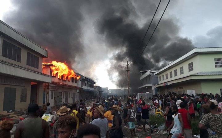 Looting and burning in the Solomon Islands capital Honiara 25 November 2021