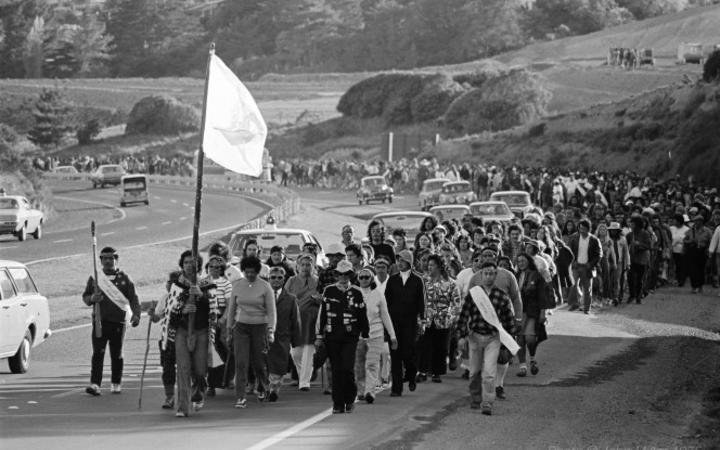 Māori Land March – Wellington Motorway, October 1975.