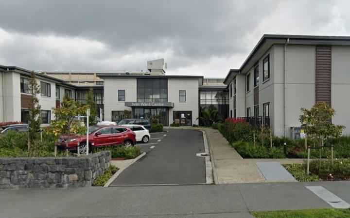A ward at Ivan Ward Centre in Point Chevalier has been closed after a caregiver tested positive for Covid-19.