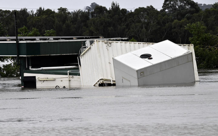 La pluie à Sydney bat un record alors que l’urgence des inondations se poursuit
